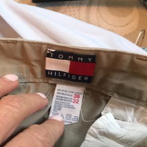Tommy Hilfiger Pants - Mens Tommy Hilfiger pleated front khakis Tommy Hilfiger Pants - Mens Tommy Hilfiger pleated front khakis